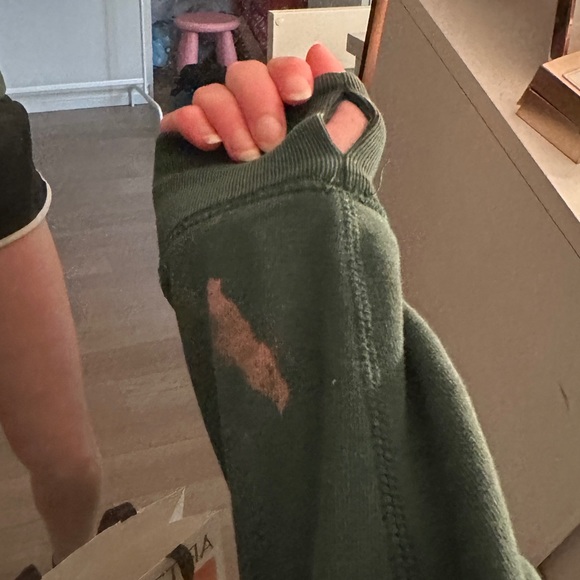 green roots hoodie - Picture 5 of 6